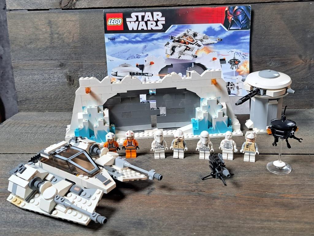 Lego Star Wars set 7666. Hoth Rebel Base - Limited Edition, Compleet, Star Wars, Lego, Ophalen of Verzenden