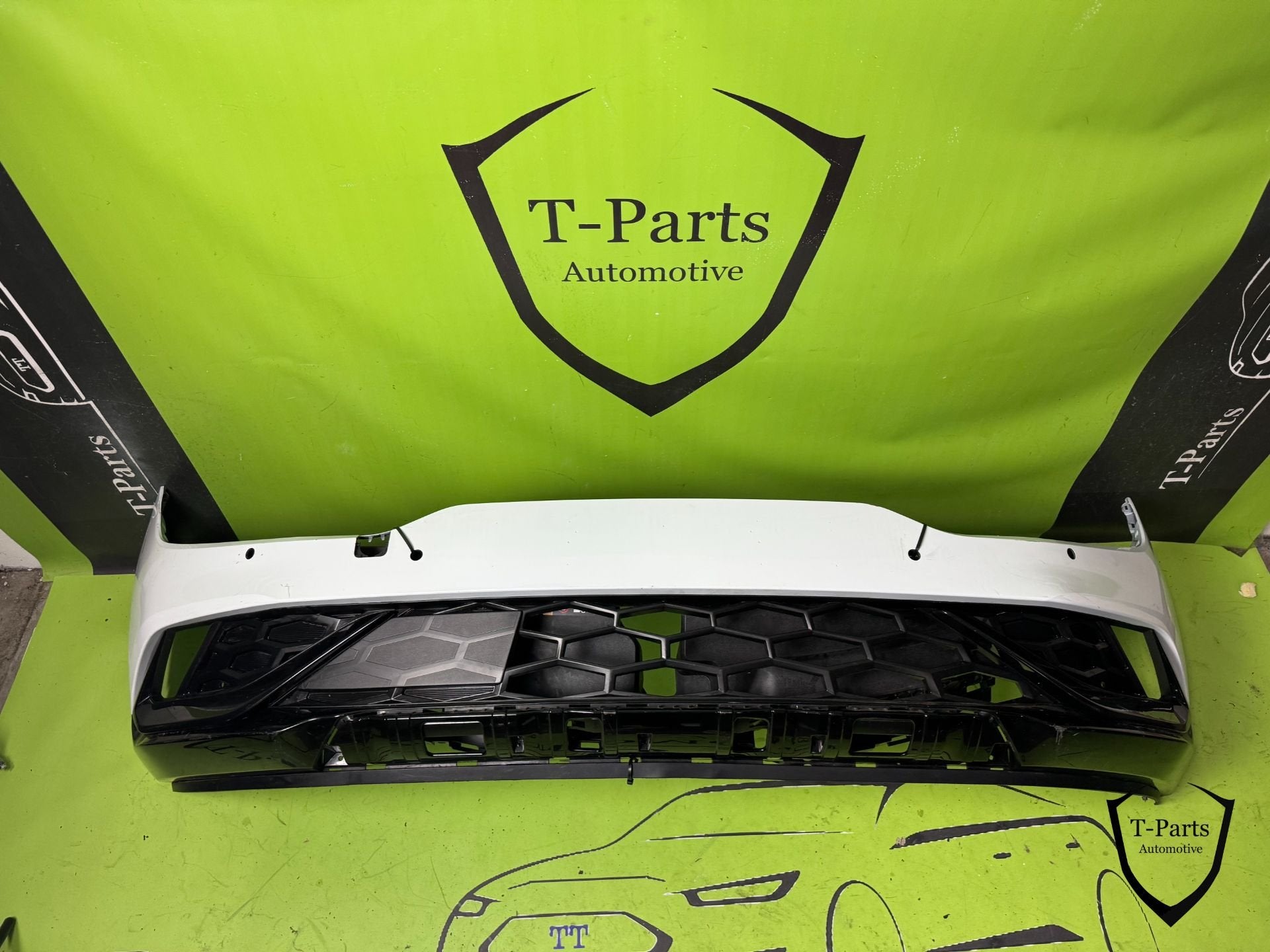 kia sportage GT voorbumper bumper, Heolleung-ro 12
06797  Seoul, Ophalen of Verzenden, Bumper, Info@kia.com
