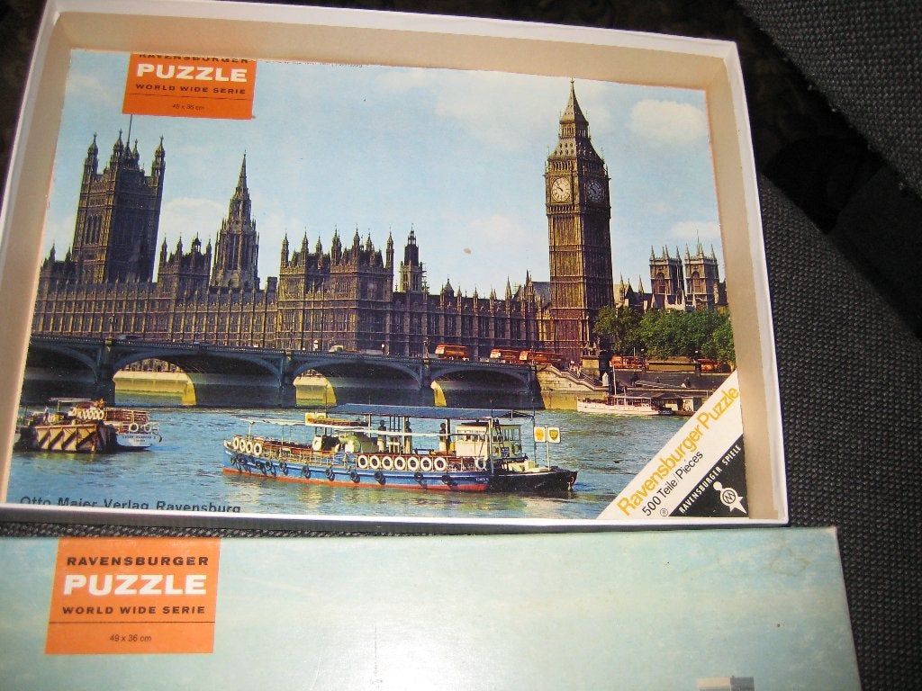 twee wereld puzzels, Ophalen of Verzenden, 500 t/m 1500 stukjes, Zo goed als nieuw, Legpuzzel