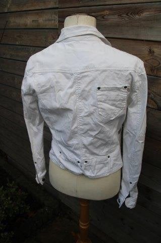 Jasje wit Erny van Reymersdal mt 42 Vaste prijs OPRUIMING, Kleding | Dames, Jasjes, Kostuums en Pakken, Wit, Maat 42/44 (L), Ophalen of Verzenden