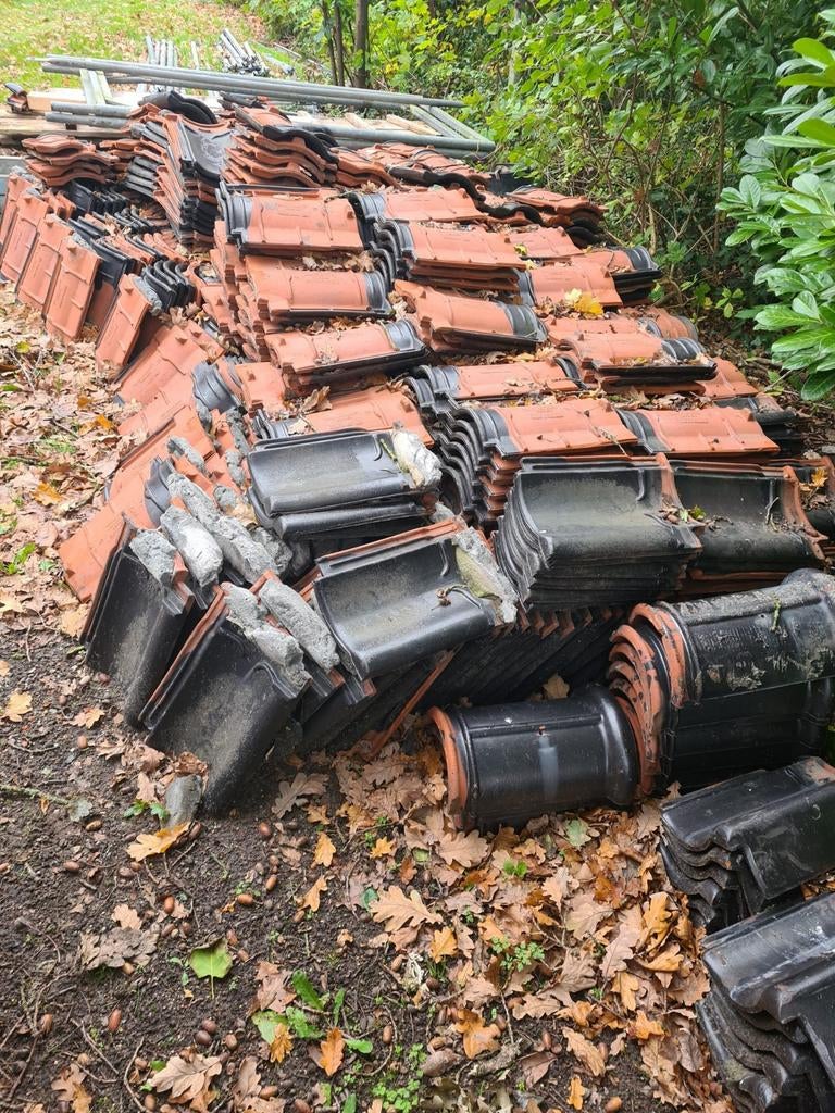 Laumans dakpannen gebruikt, Doe-het-zelf en Verbouw, Ophalen, Gebruikt, Steen of Klei, 15 m² of meer