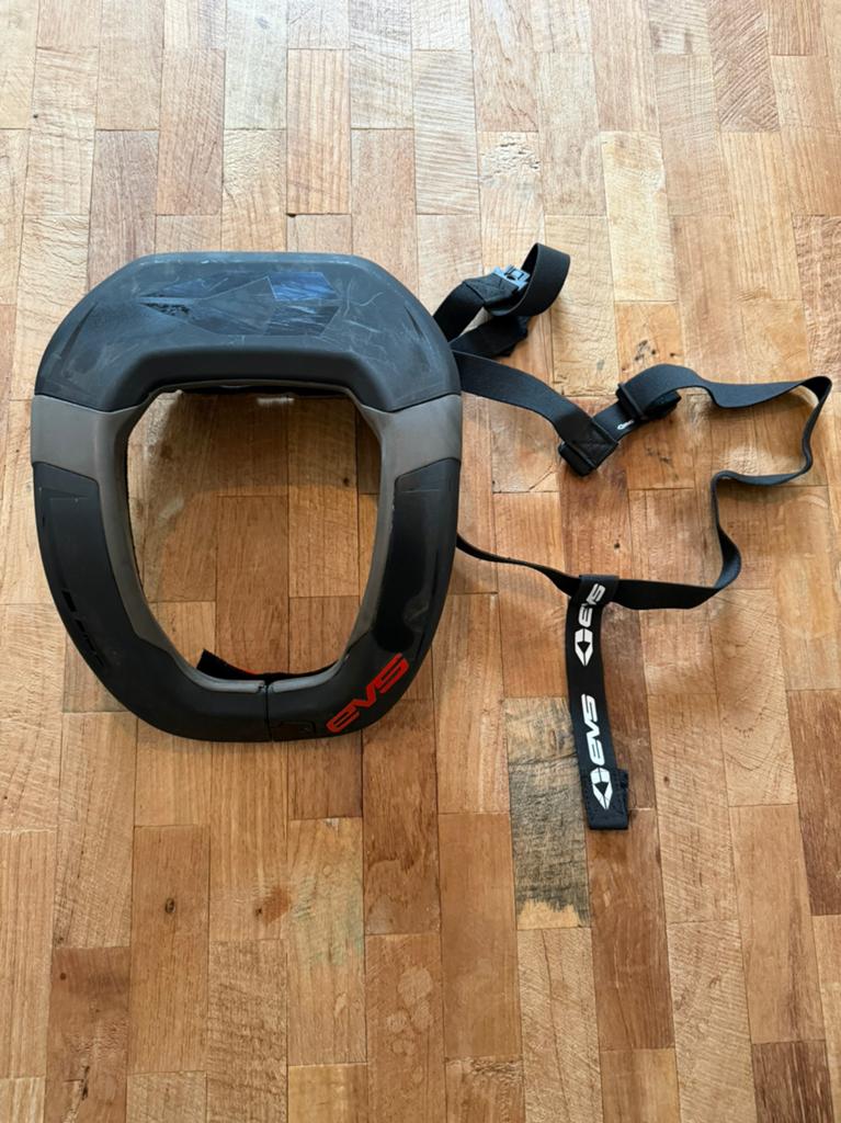 Motorcross Nekbrace EVS Enduro MX, Ophalen of Verzenden, Tweedehands, Dames, Motorcrosskleding