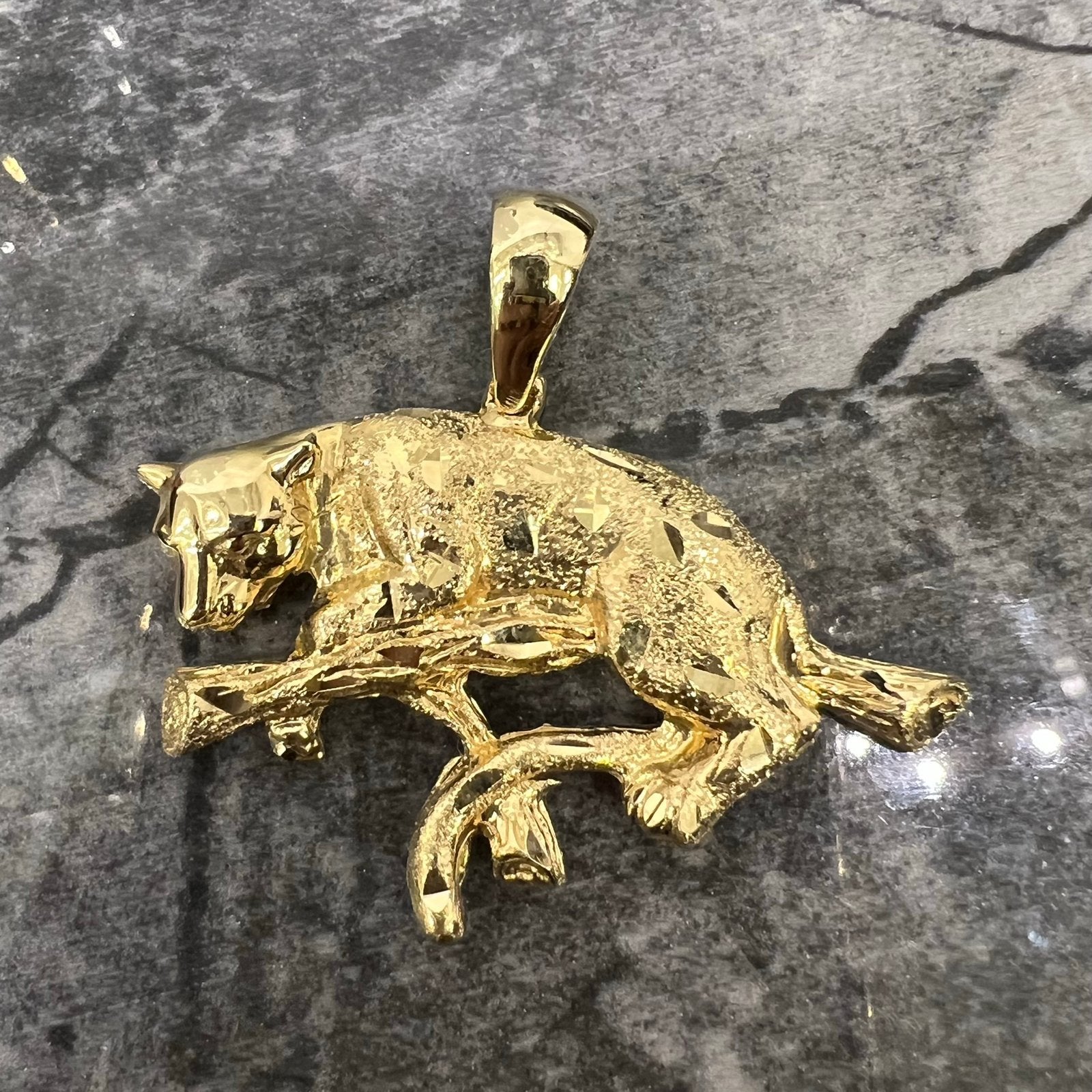 14k gouden hanger panter model massief, Ophalen of Verzenden, Nieuw, Goud, Kruis of Symbool