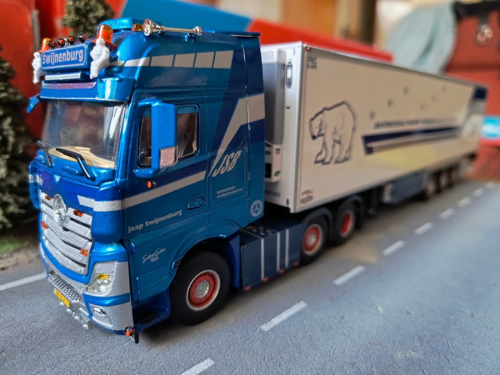 Wsi Mercedes JSB, Ophalen of Verzenden, Zo goed als nieuw, Bus of Vrachtwagen, Wsi