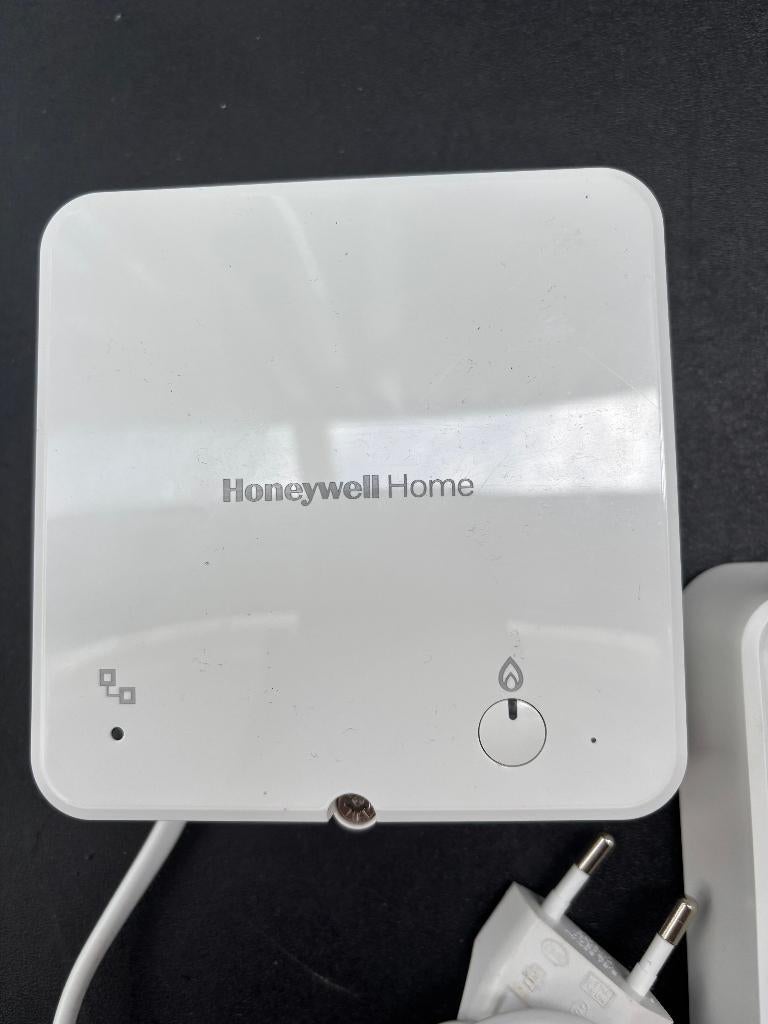 Honeywell T6 thermostaat, Ophalen of Verzenden, Slimme thermostaat, Gebruikt
