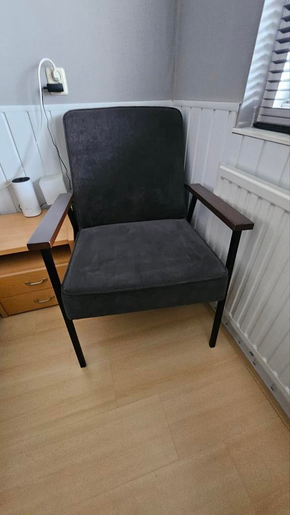 Stoel met poef/voetenbankje/tafeltje, Huis en Inrichting, Fauteuils, Ophalen, Minder dan 75 cm, Zo goed als nieuw, Stof