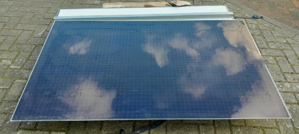 Zonnepanelen, Doe-het-zelf en Verbouw, Ophalen, Zo goed als nieuw