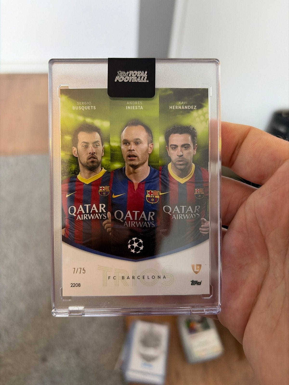 Topps Total Football Trios: Iniesta, Xavi, Busquets, Ophalen of Verzenden, Zo goed als nieuw, Buitenlandse clubs, Spelerskaart