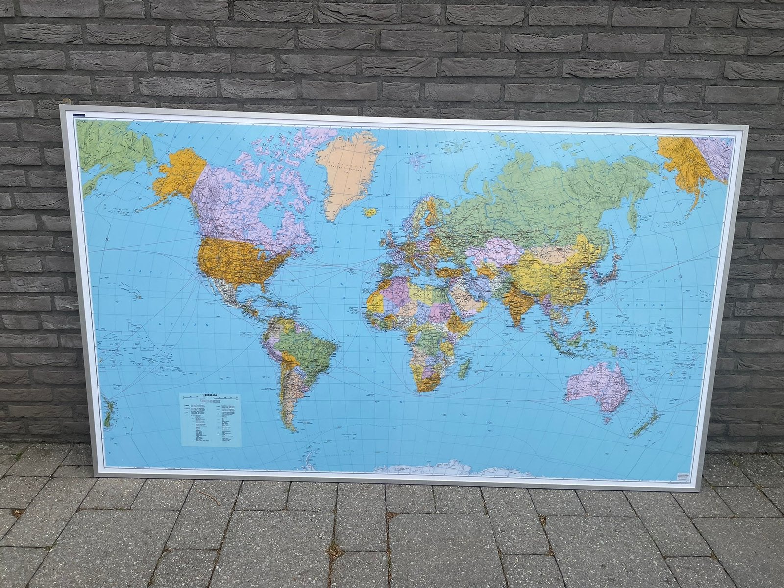 Te koop Wereldkaart, Ophalen, 125 cm of meer, Zo goed als nieuw, Foto of Poster