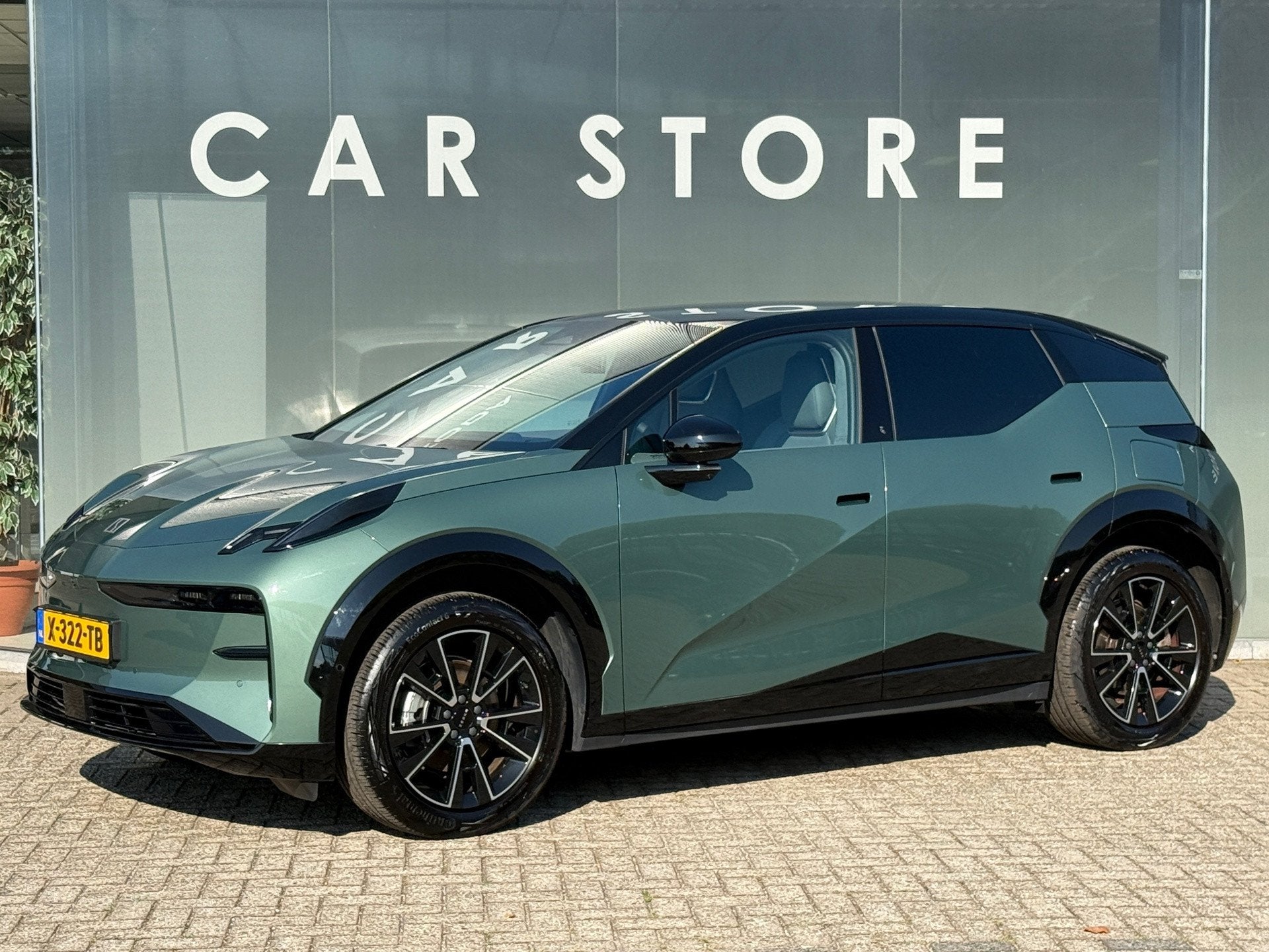 Zeekr X RWD Long Range 69 kWh Pine Green 98% SOH, Automaat, Achterwielaandrijving, Gebruikt, Zwart