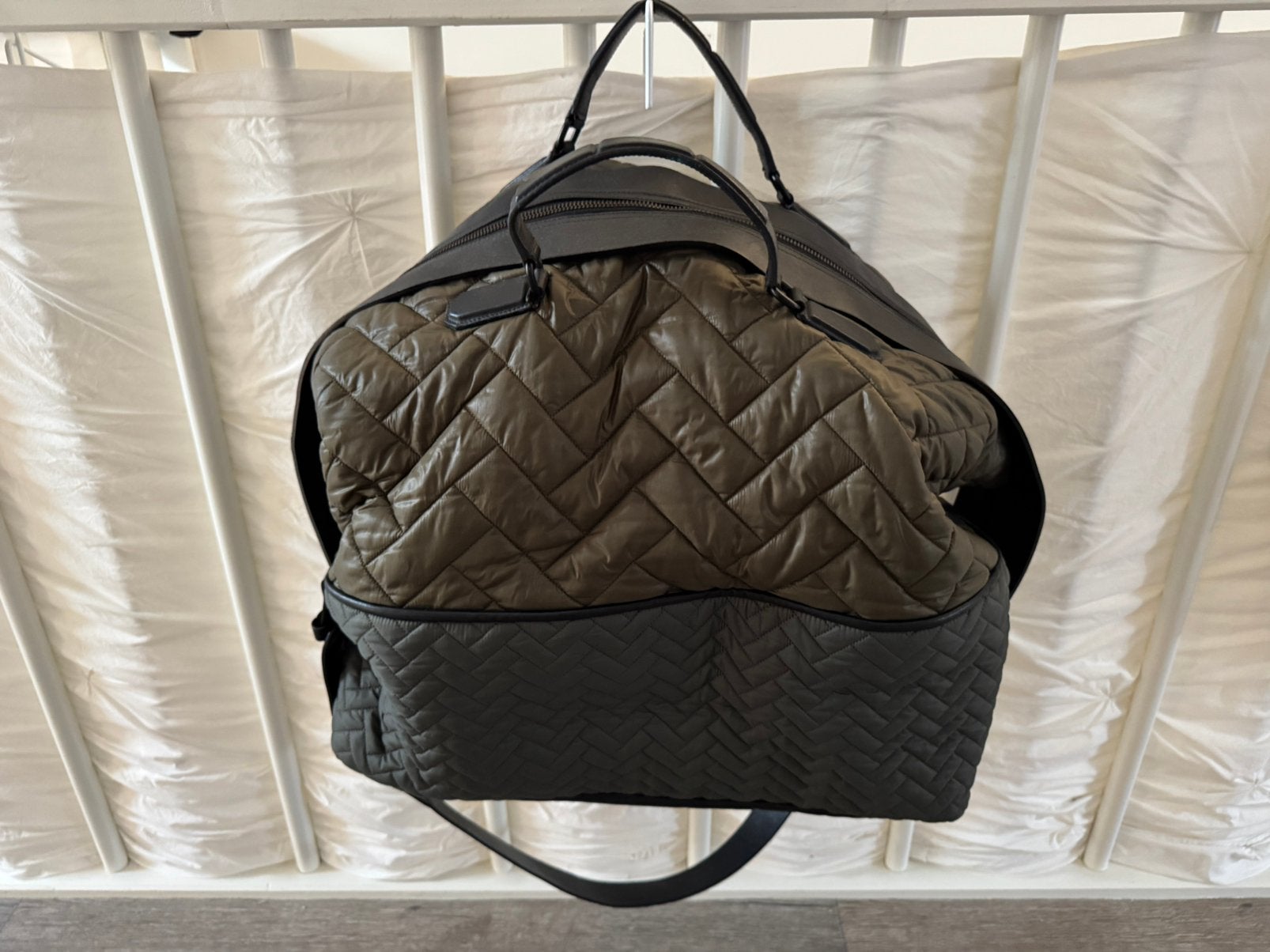 Grote 60x50 legergroene H&M studio tas met leer, Ophalen, 30 cm of meer, Gebruikt, 55 tot 75 cm