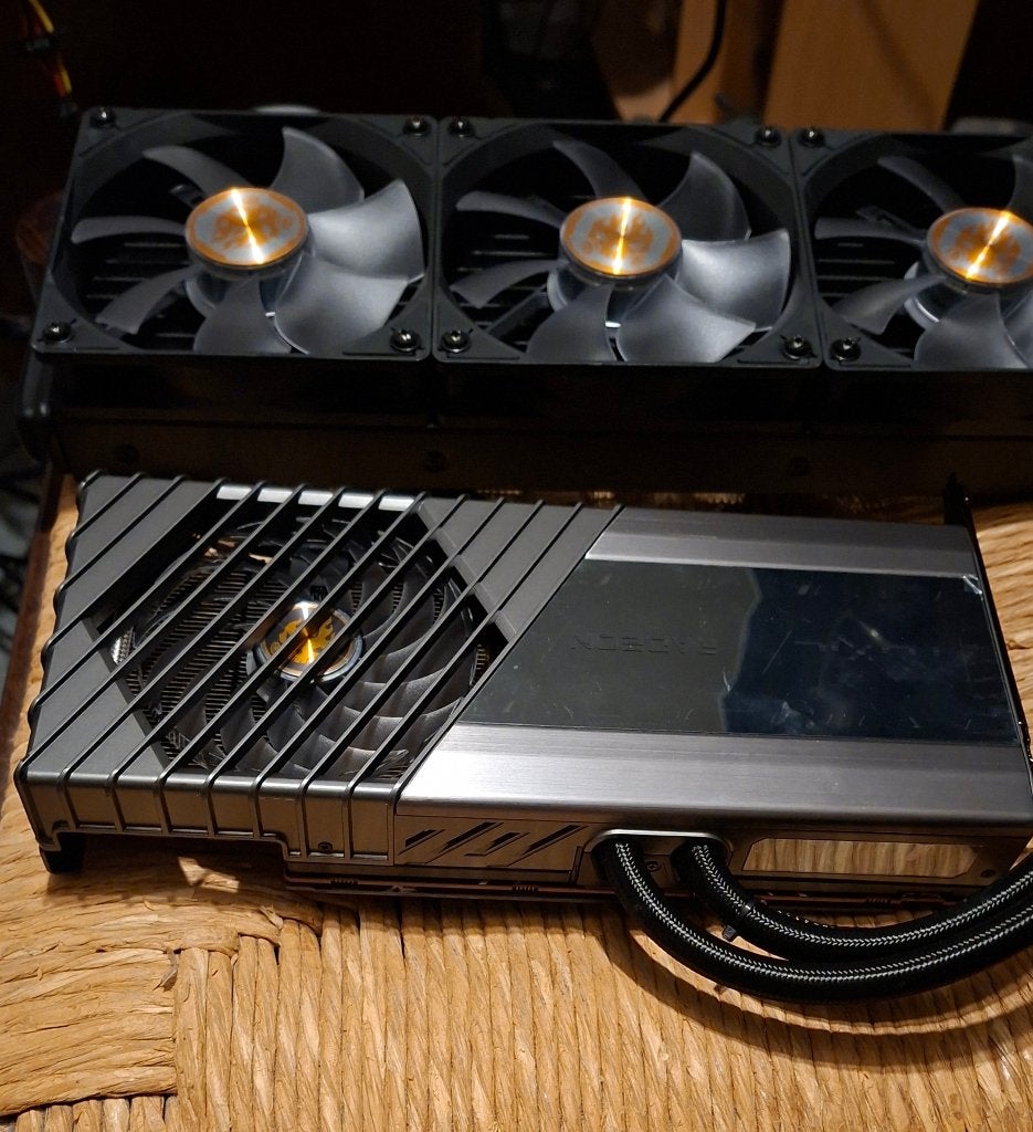 Sapphire Toxic Radeon RX 6950 XT Limited Edition, Computers en Software, AMD, PCI-Express 4, Ophalen of Verzenden, HDMI