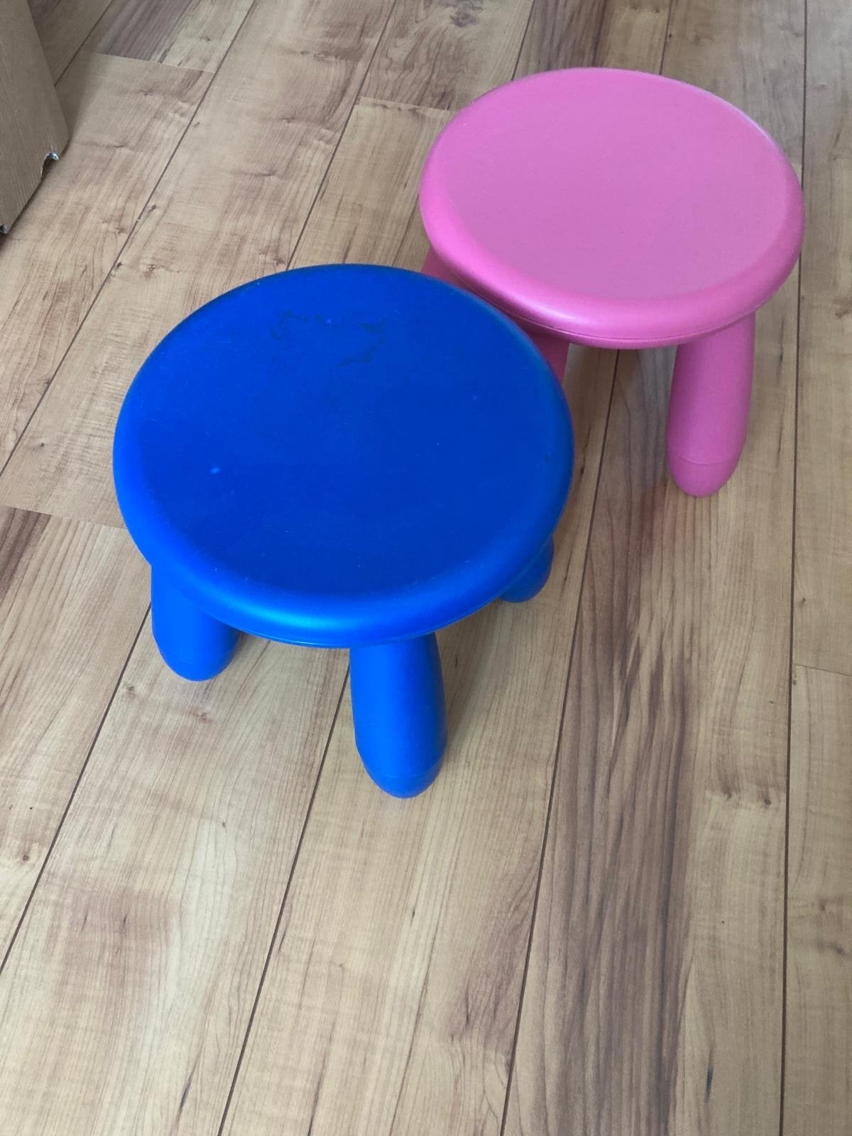 2 IKEA Mammut krukjes, blauw en roze, Ophalen of Verzenden, Gebruikt, Stoel