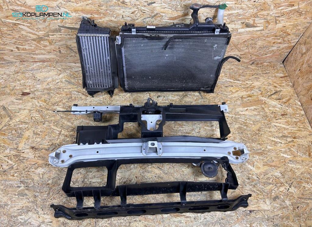 Suzuki Baleno 2 1.0 B Voorfront koelerpakket radiateur, Ophalen, Gebruikt, -, -