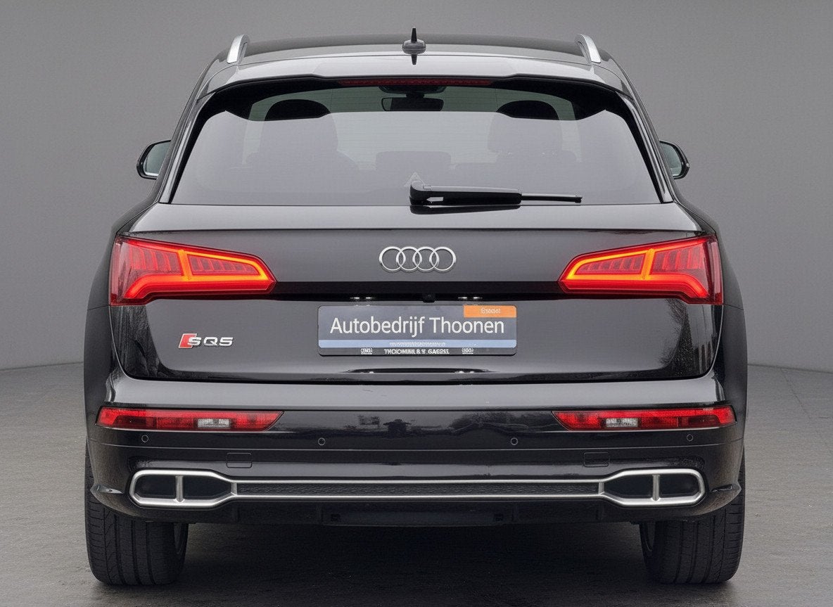 Audi SQ5 3.0 TFSI SQ5 quattro | Exclusive Panther Black | Tr, Auto's, Automaat, Dealer onderhouden, Gebruikt, Euro 6