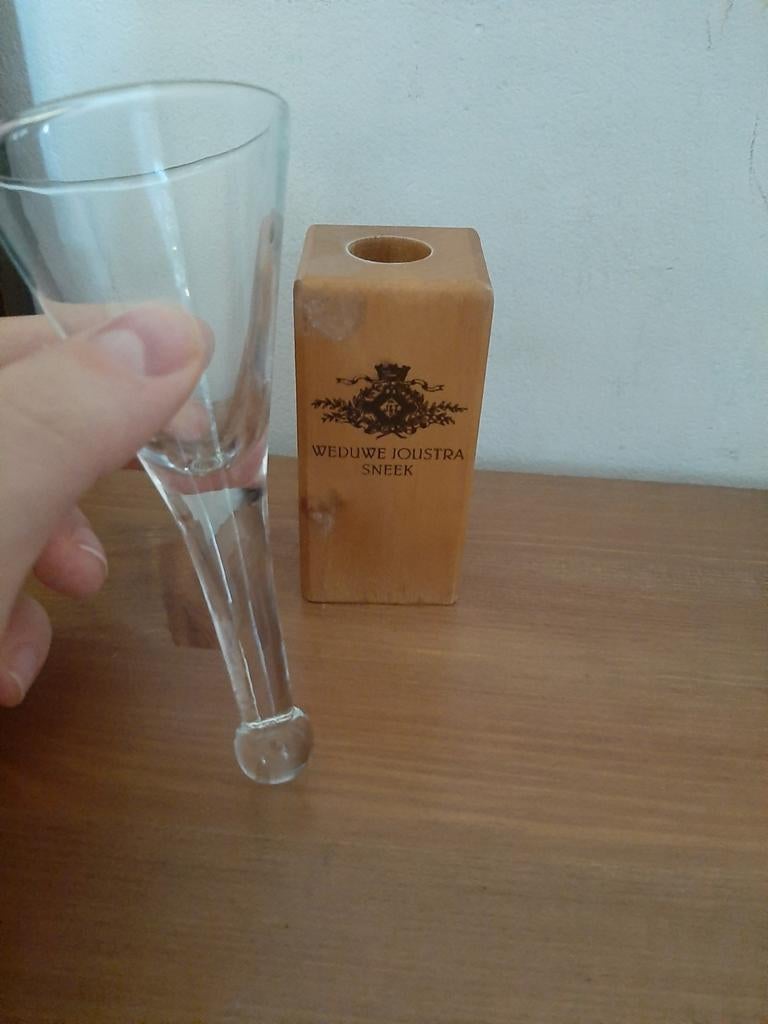 Weduwe joustra sneek glaasje, Verzamelen, Ophalen of Verzenden