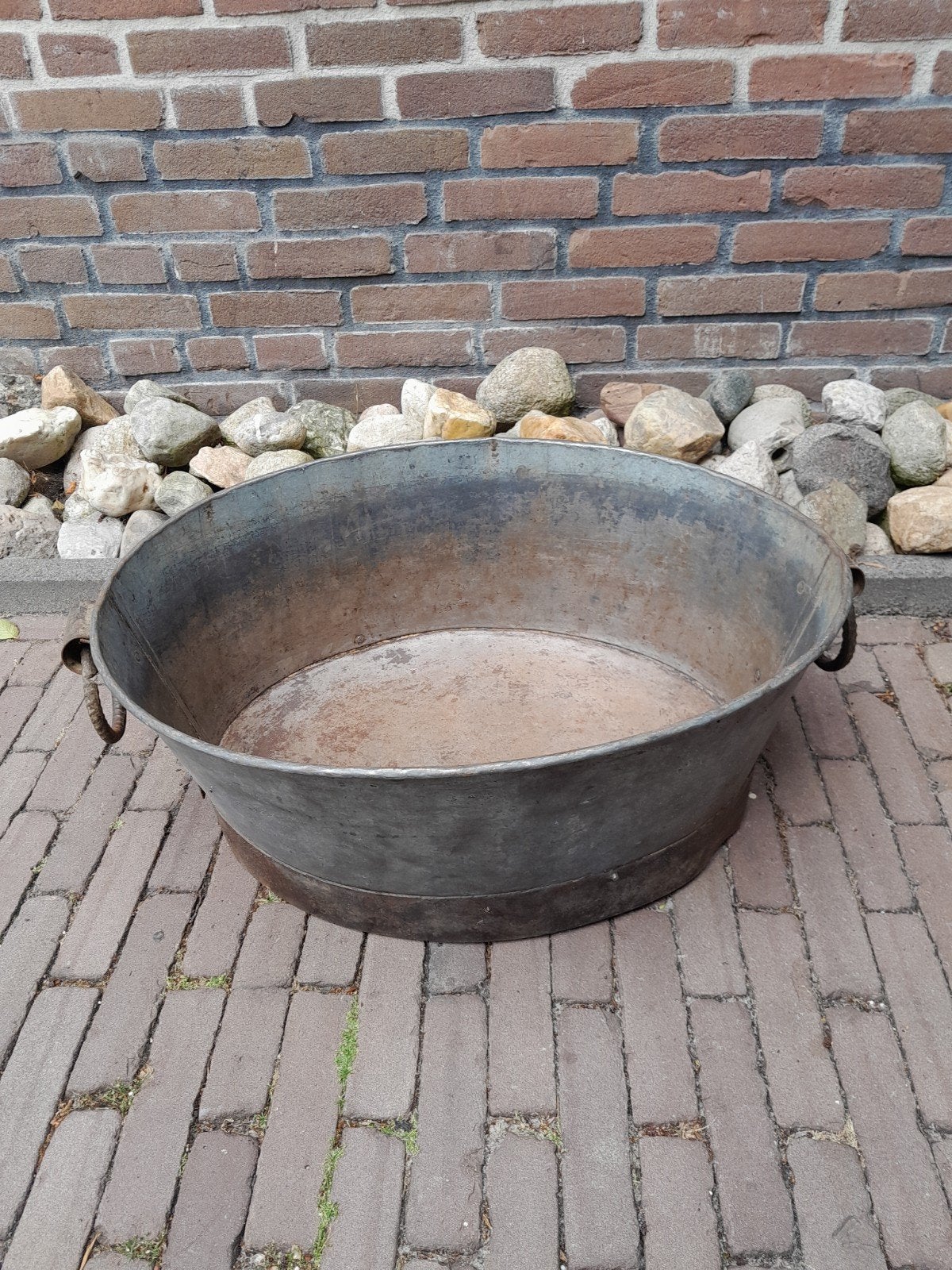 Zinken teil met ijzeren ringen., Ophalen, Gebruikt