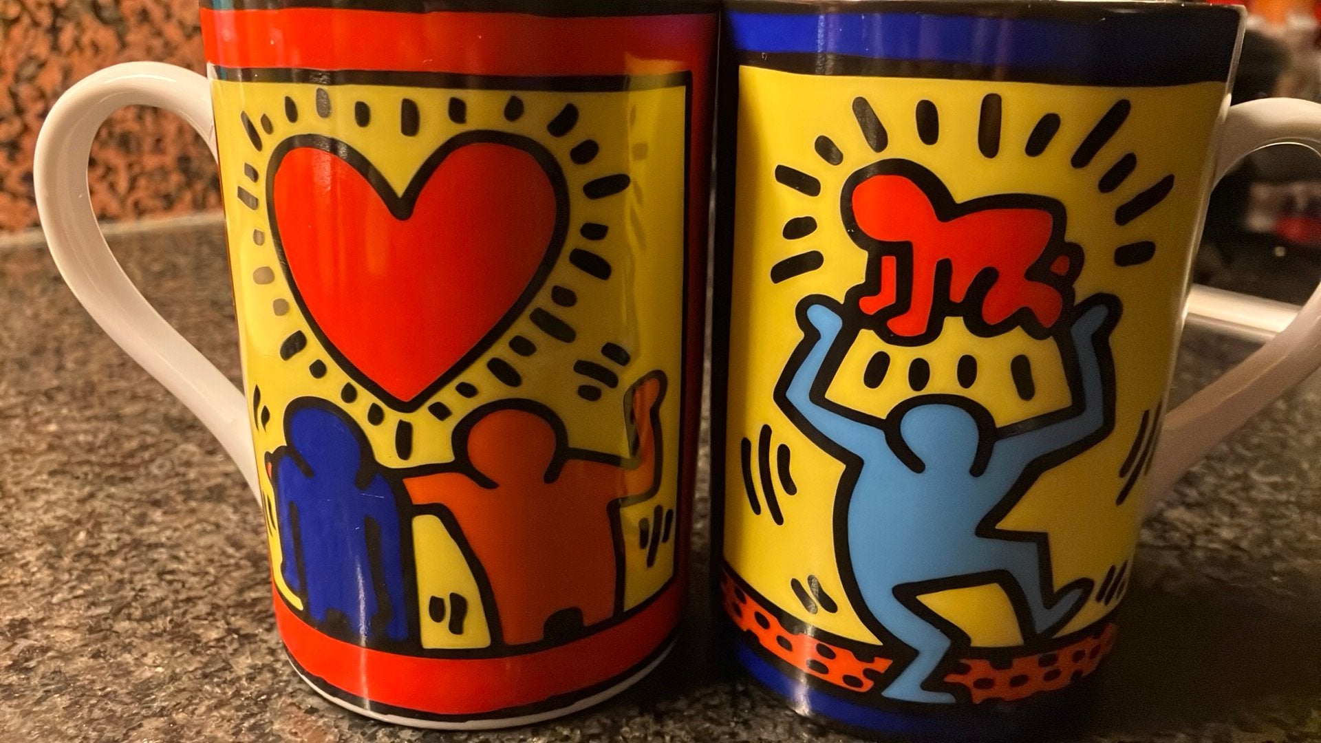 Keith Haring 2 mokken, Ophalen, Zo goed als nieuw, Overige stijlen, Mok