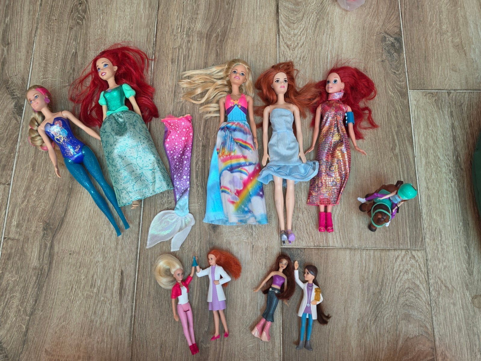 Barbie's, Ophalen, Zo goed als nieuw, Barbie