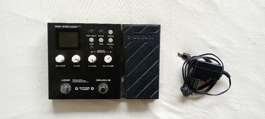 NUX MG-300 Multi-Effecten Gitaar Modeler, Ophalen of Verzenden, Zo goed als nieuw, Solid body, Overige merken
