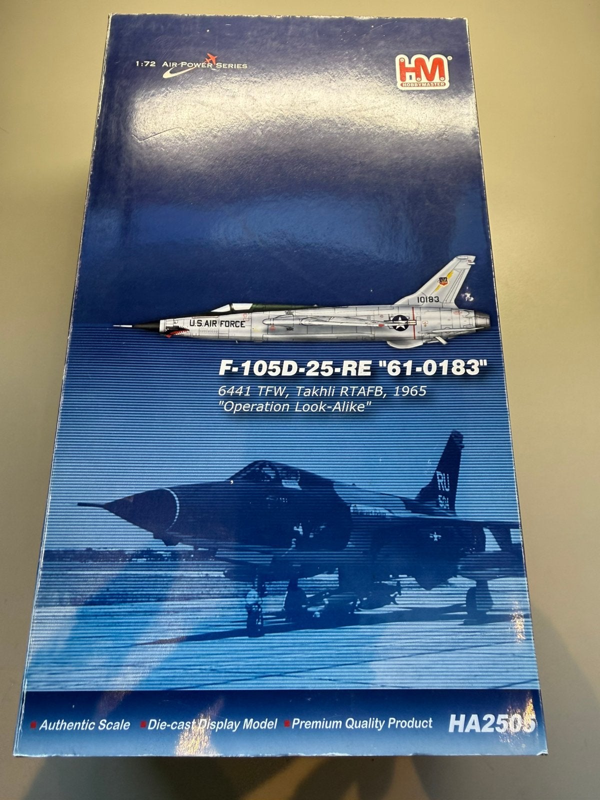 Hobby master F-105D HA2505, Ophalen of Verzenden, Zo goed als nieuw, Schaalmodel