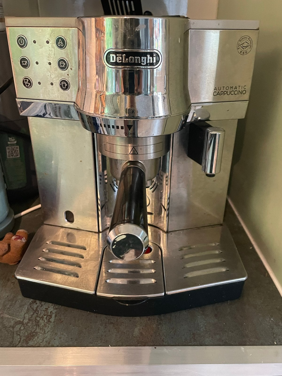 DeLonghi Automatische Cappuccino Espressomachine, Witgoed en Apparatuur, Koffiezetapparaten, Stoompijpje, Gebruikt, Espresso apparaat