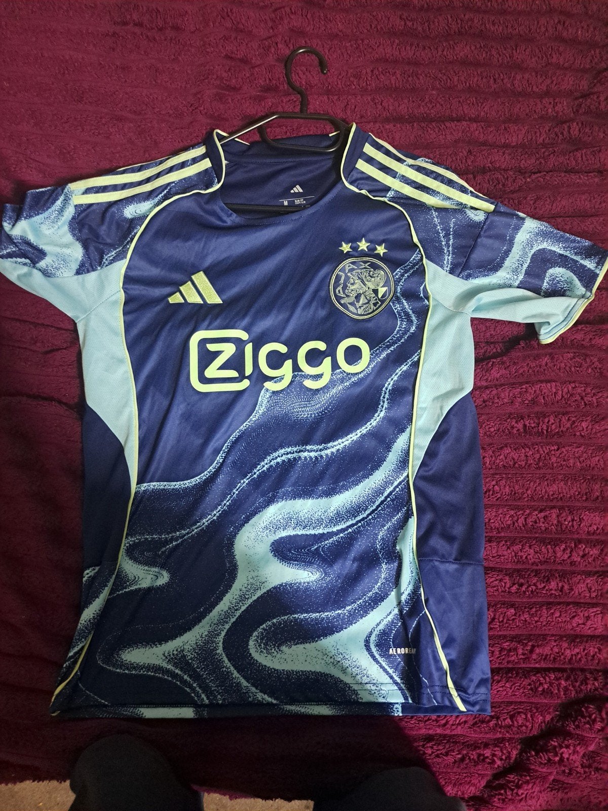Ajax shirtje - Zo goed als nieuw maat M, Ophalen of Verzenden, Zo goed als nieuw, Adidas, Voetbal