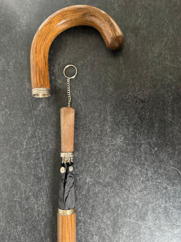 Unieke wandelstok .. met ingebouwde paraplu, Ophalen of Verzenden, Zo goed als nieuw