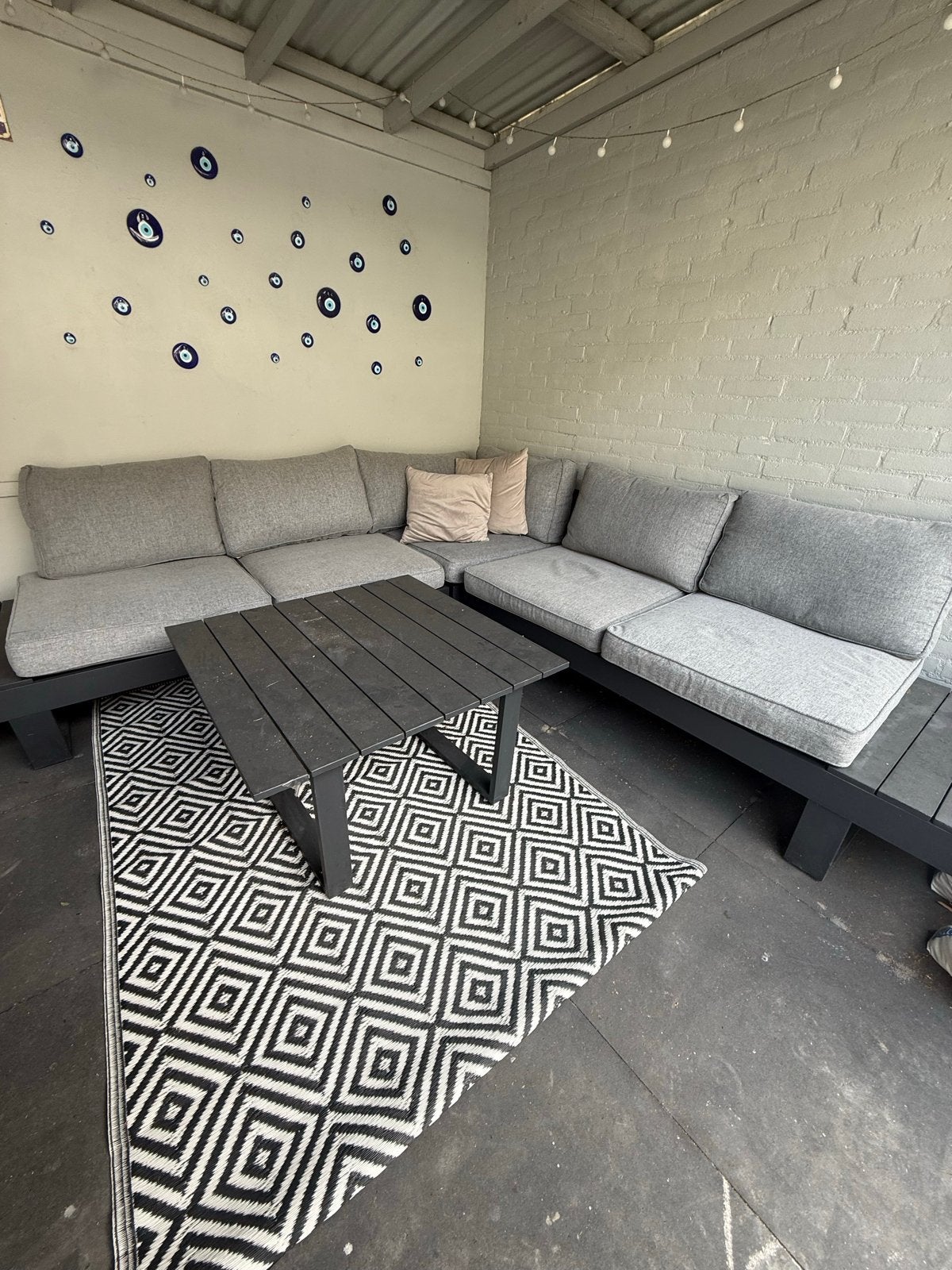Moderne loungeset met tafel voor in de tuin, Tuin en Terras, Tuinsets en Loungesets, Ophalen, 5 zitplaatsen, Gebruikt, Loungeset