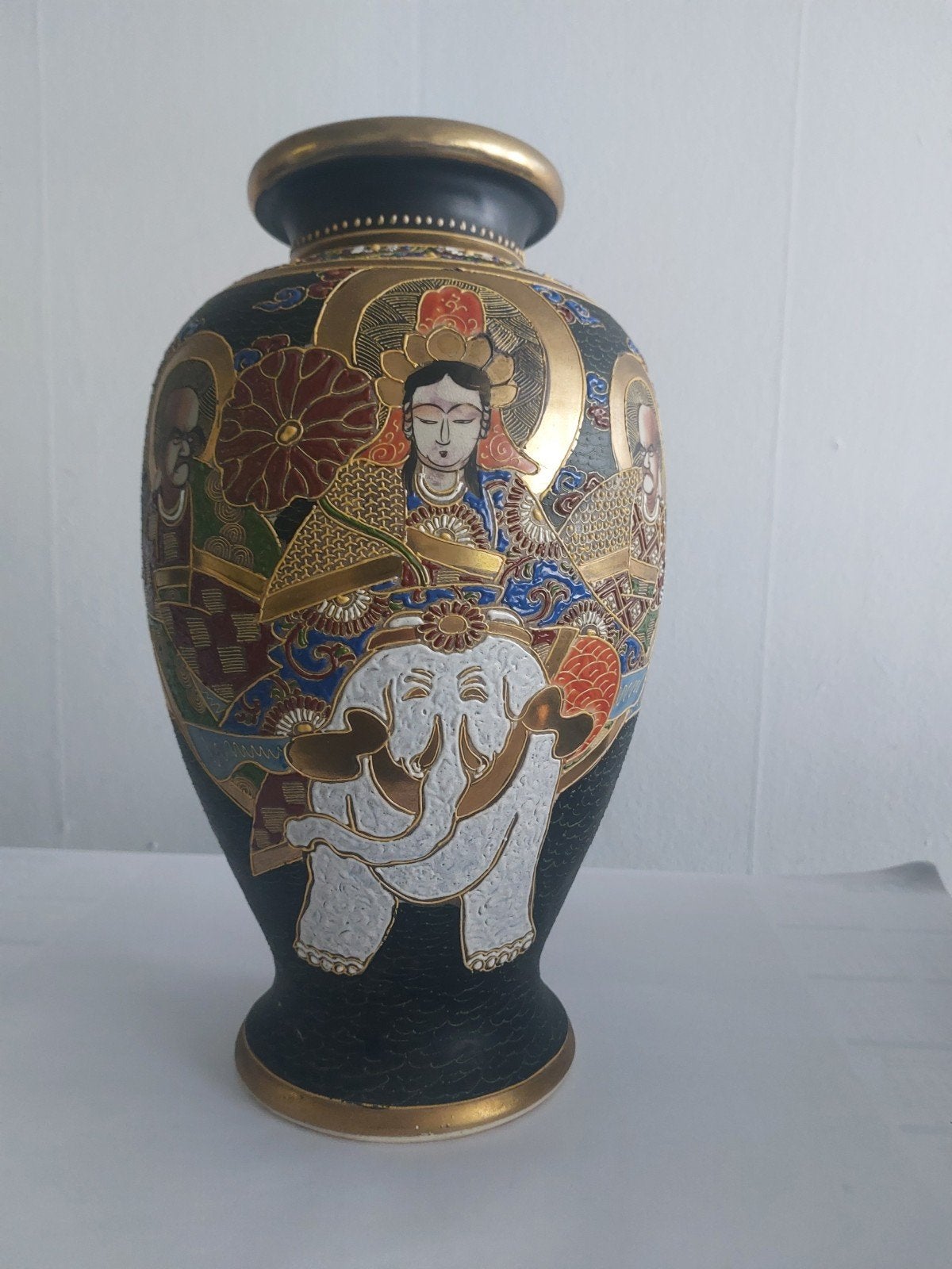 Japanse Satsuma vazen, Ophalen