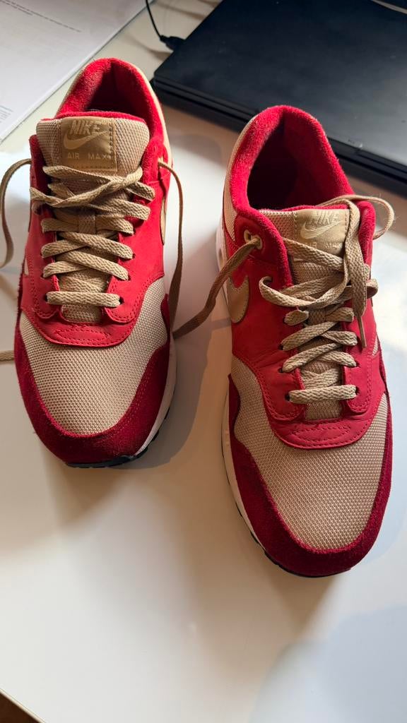 Nike Air Max 1 Curry Rood 46 US12, Ophalen of Verzenden, Gedragen, Sneakers of Gympen