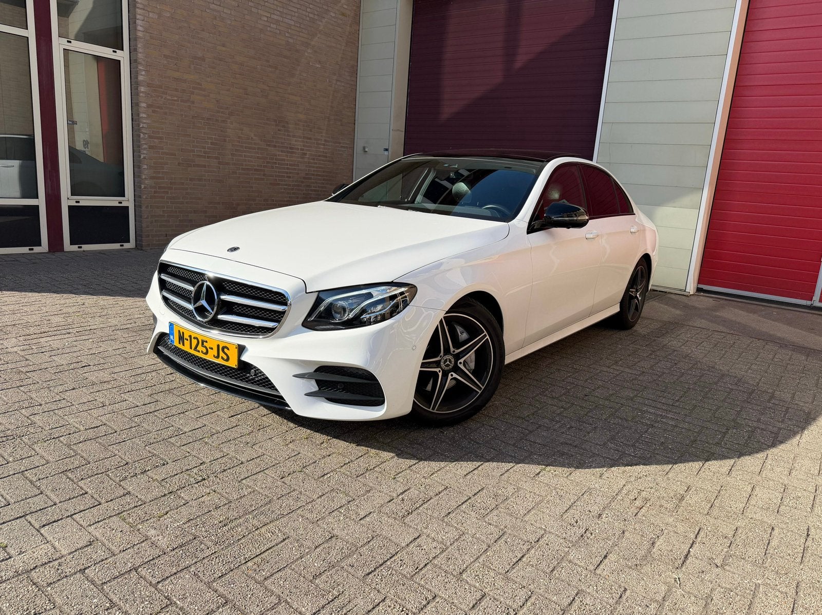 Mercedes-Benz E-Klasse E200, Auto's, Mercedes-Benz, Particulier, E-Klasse, 360° camera, ABS, Achteruitrijcamera, Adaptive Cruise Control