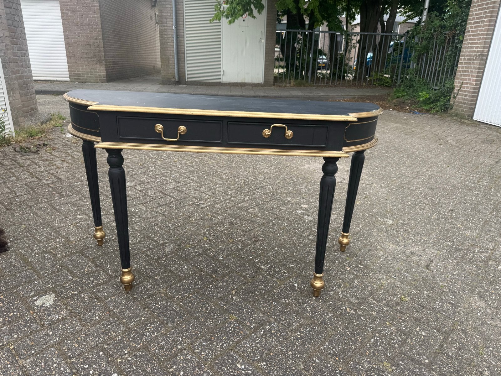 Elegante Zwarte Console Tafel met Gouden Details, Antiek en Kunst, Ophalen of Verzenden