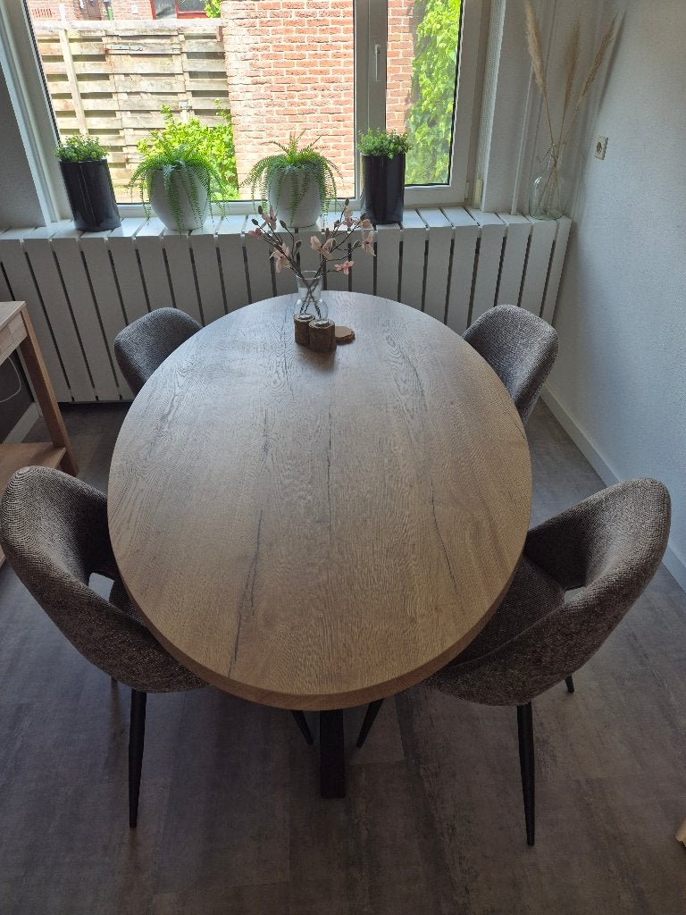 Ovale tafel, Huis en Inrichting, Ophalen, 100 tot 150 cm, Zo goed als nieuw, 150 tot 200 cm