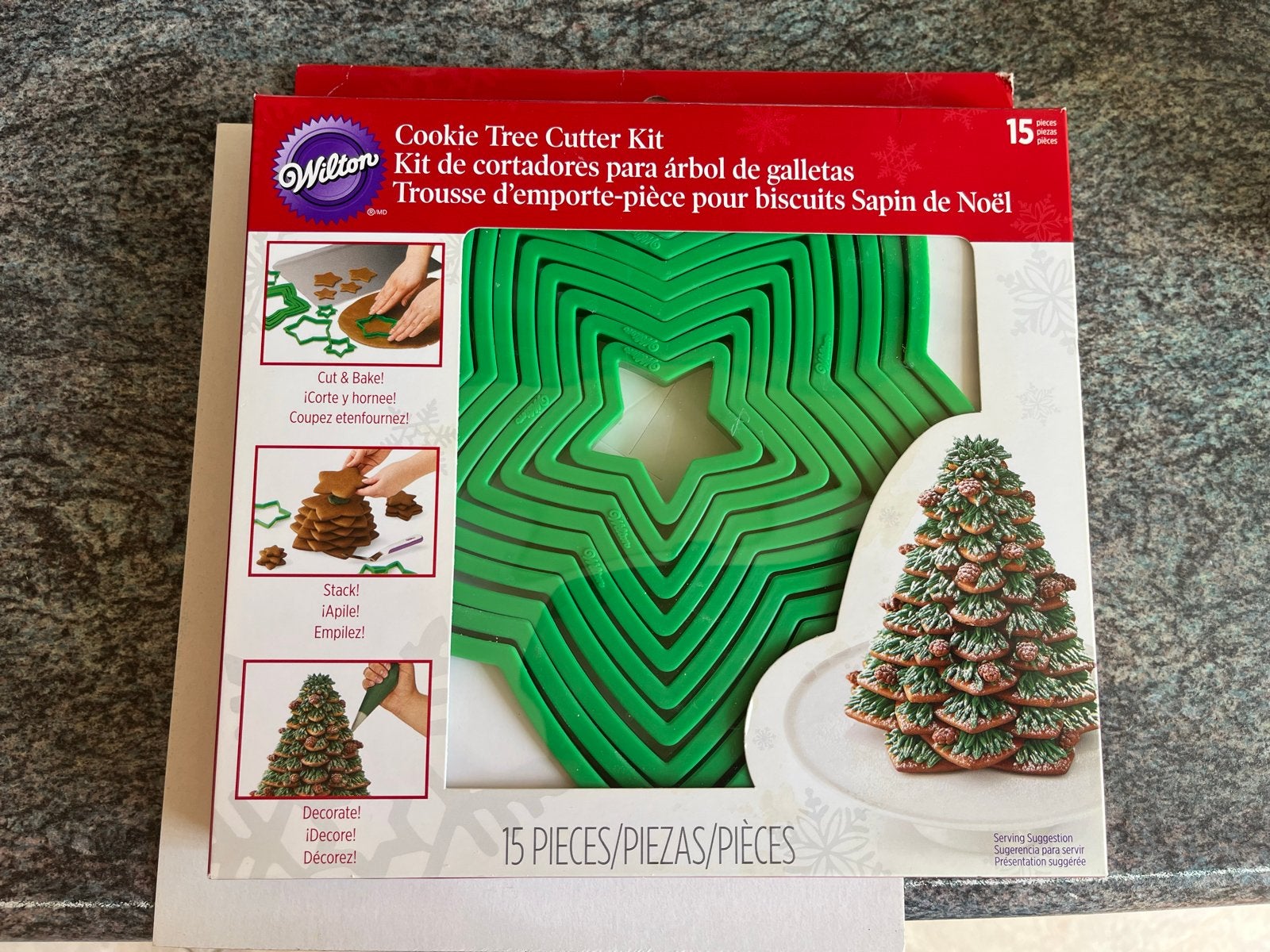 Wilton Cookie Tree Cutter Kit - Kerstboom Uitstekers, Ophalen of Verzenden, Zo goed als nieuw, Bakvorm
