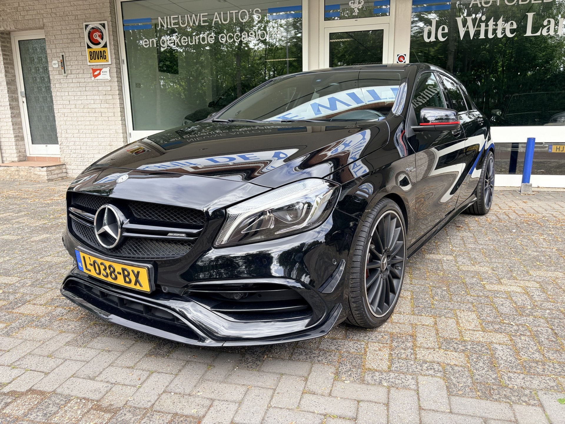 Mercedes-Benz A-Klasse AMG 45 4MATIC AMG Styling/Sportstoele, Auto's, Automaat, Gebruikt, Euro 6, 4 cilinders