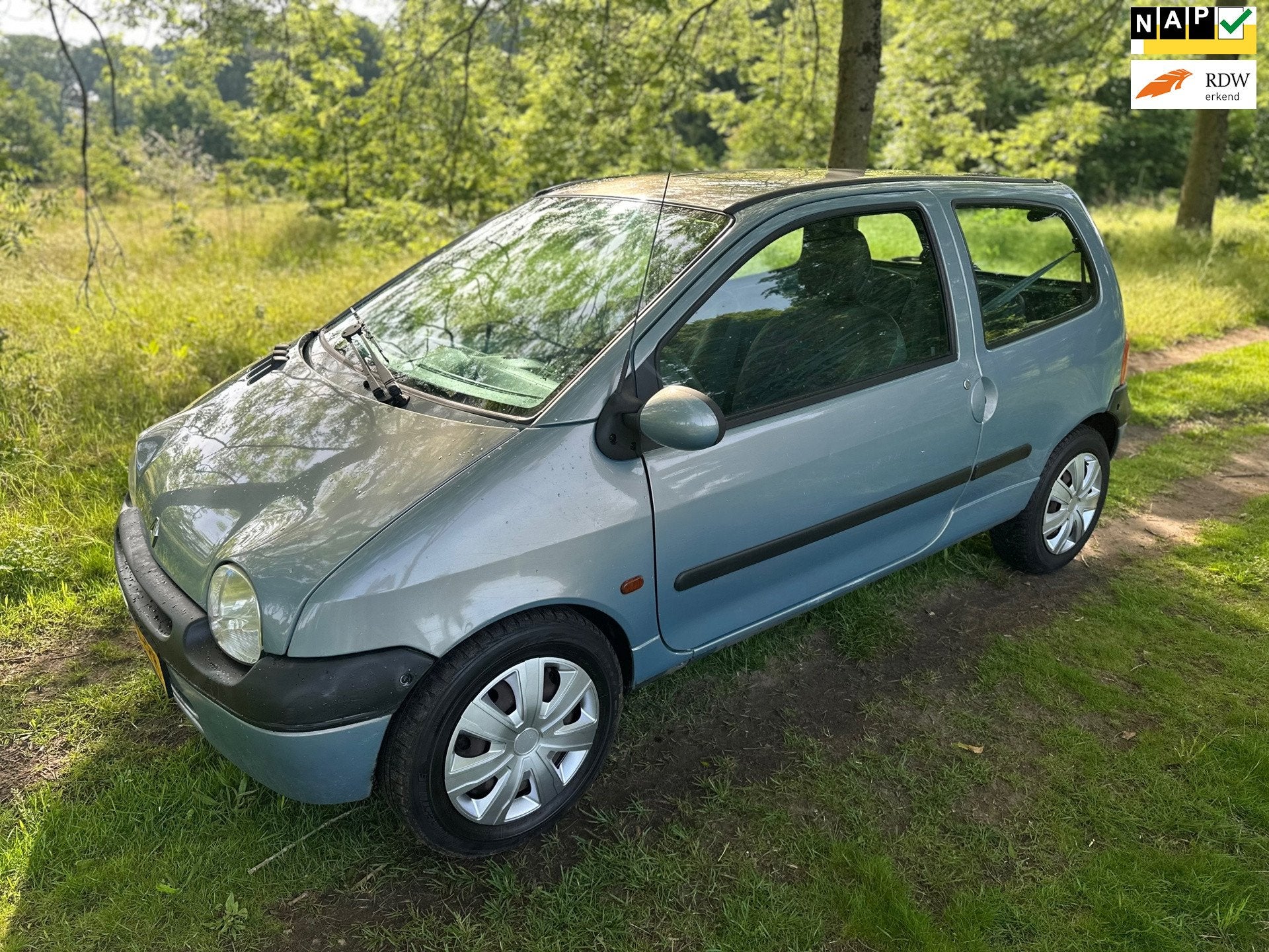 Renault Twingo 1.2 Epicéa apk t/m 22-11-2026, Auto's, Renault, Voorwielaandrijving, 4 cilinders, Origineel Nederlands, Bedrijf
