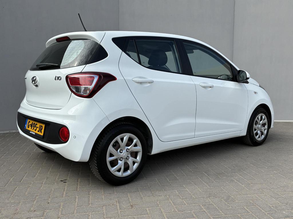 Hyundai i10 1.0i Comfort / Volledig onderhouden / Navigatie, Auto's, Hyundai, Stof, Gebruikt, 4 stoelen, Bluetooth