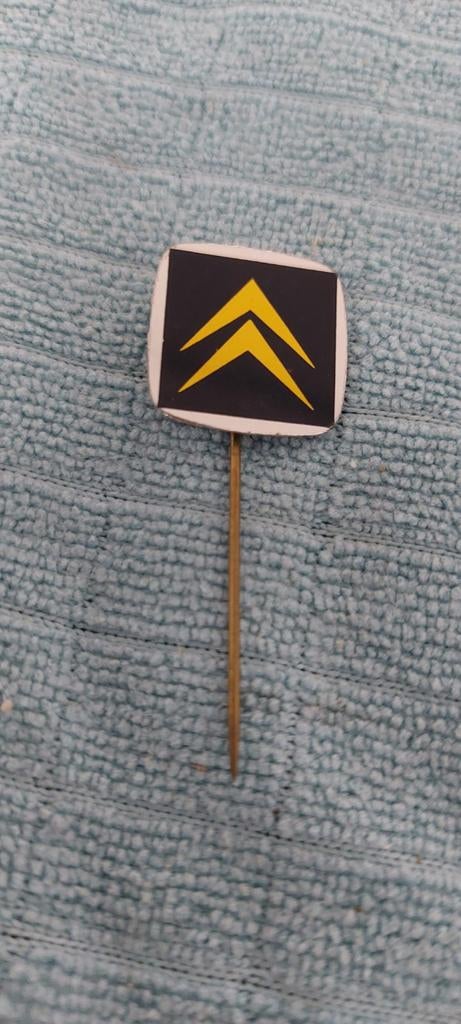 Vintage Citroën speldje/pin - Zeldzaam verzamelobject, Ophalen of Verzenden, Gebruikt, Gebruiksvoorwerp