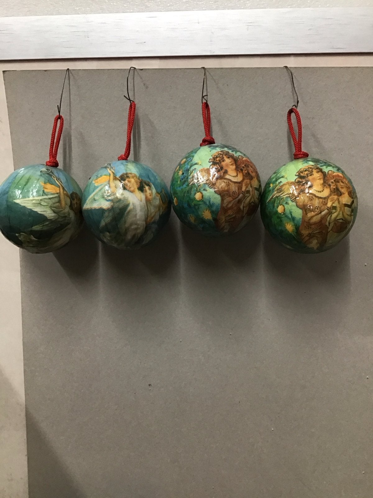 Vintage papier mache kerstballen, Diversen, Ophalen of Verzenden, Zo goed als nieuw