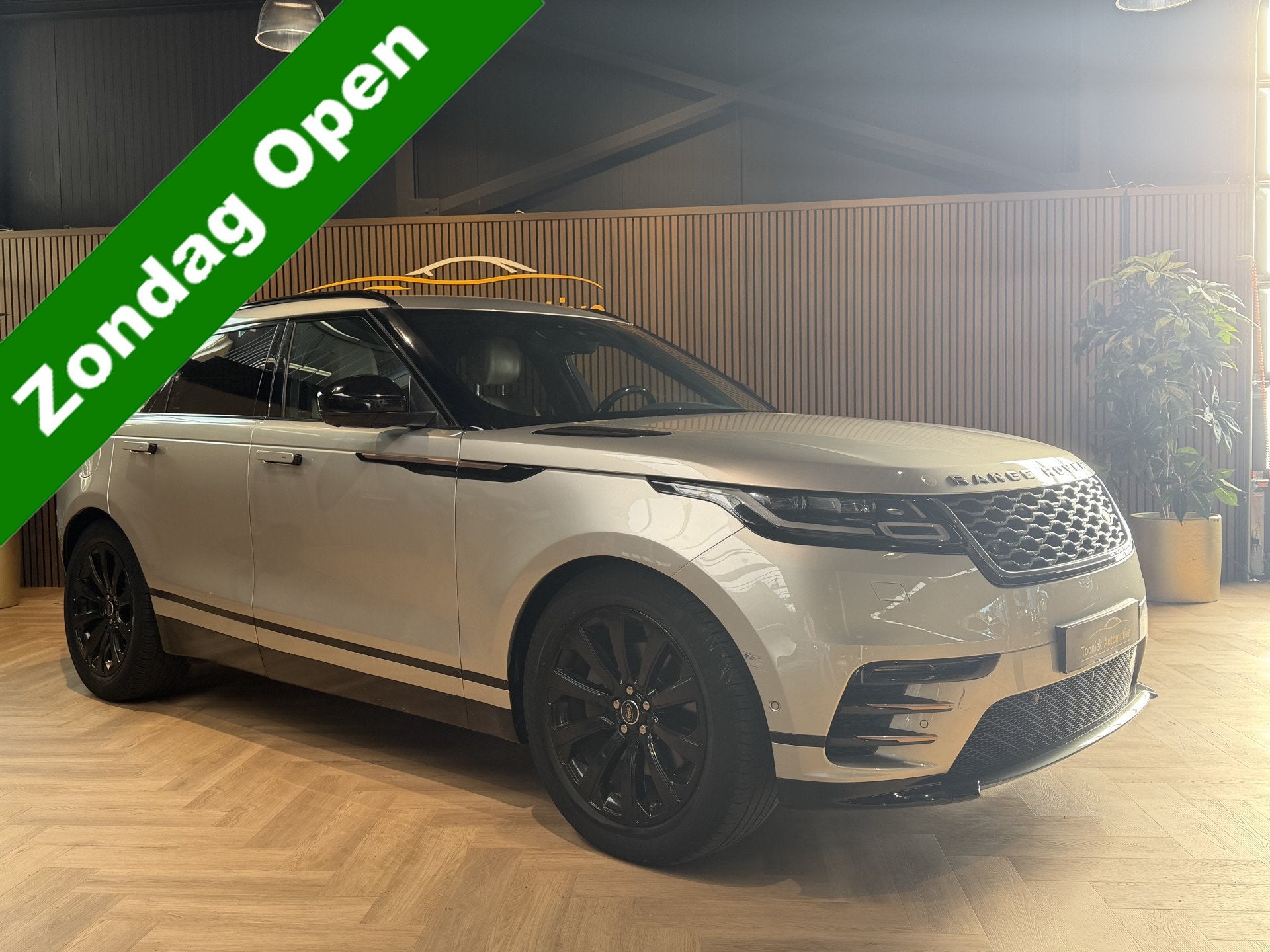 Land Rover Range Rover Velar 3.0 V6 SC AWD HSE (bj 2018), Auto's, Automaat, Dealer onderhouden, Gebruikt, Euro 6