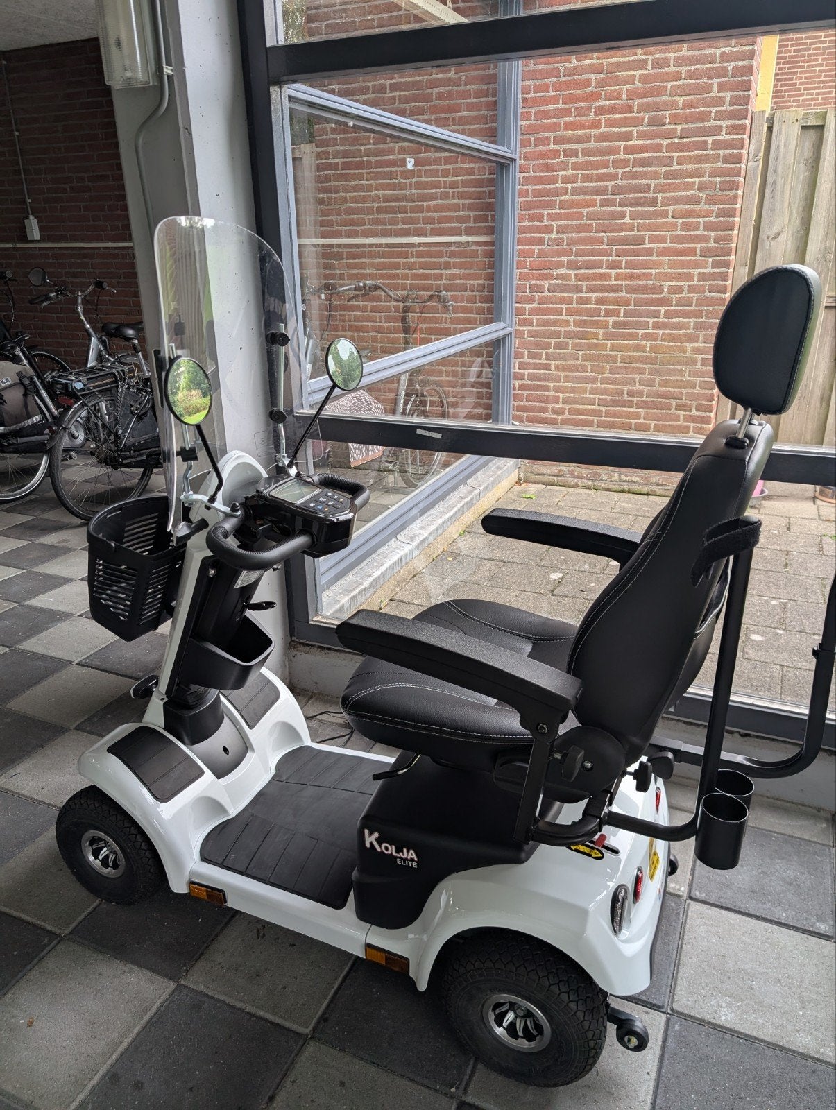 Scootmobiel Pride Kolja Elite 2022, Ophalen, 16 km/u of meer, 46 km of meer, Gebruikt