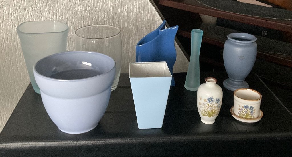 Blauw: 6 vazen + 3 plantenpotten, Ophalen, Zo goed als nieuw, Blauw, Steen/keramiek