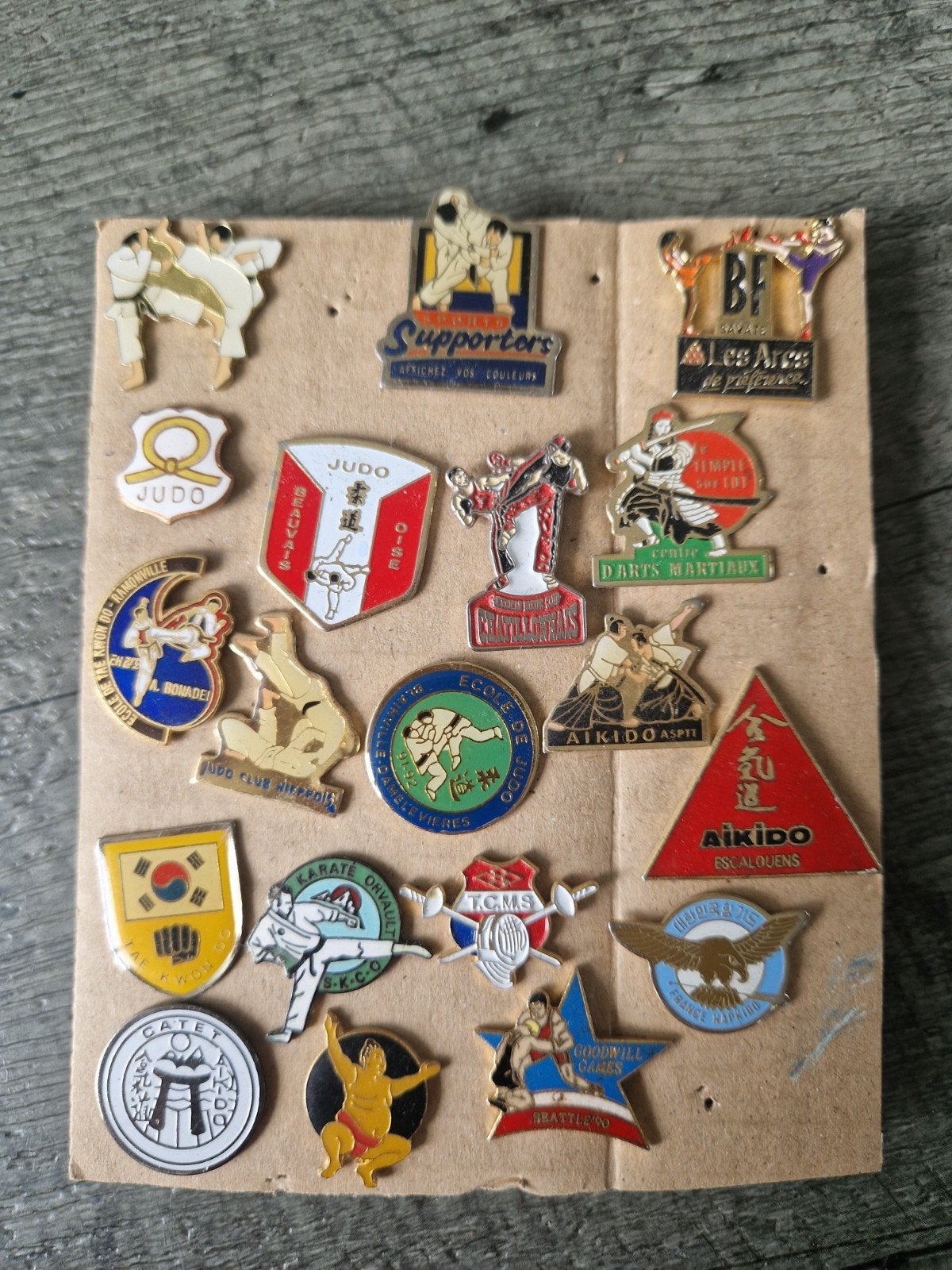Vechtsport Pins Judo, Aikido, Karate en nog meer, Maat XL, Ophalen of Verzenden, Nieuw, Overige