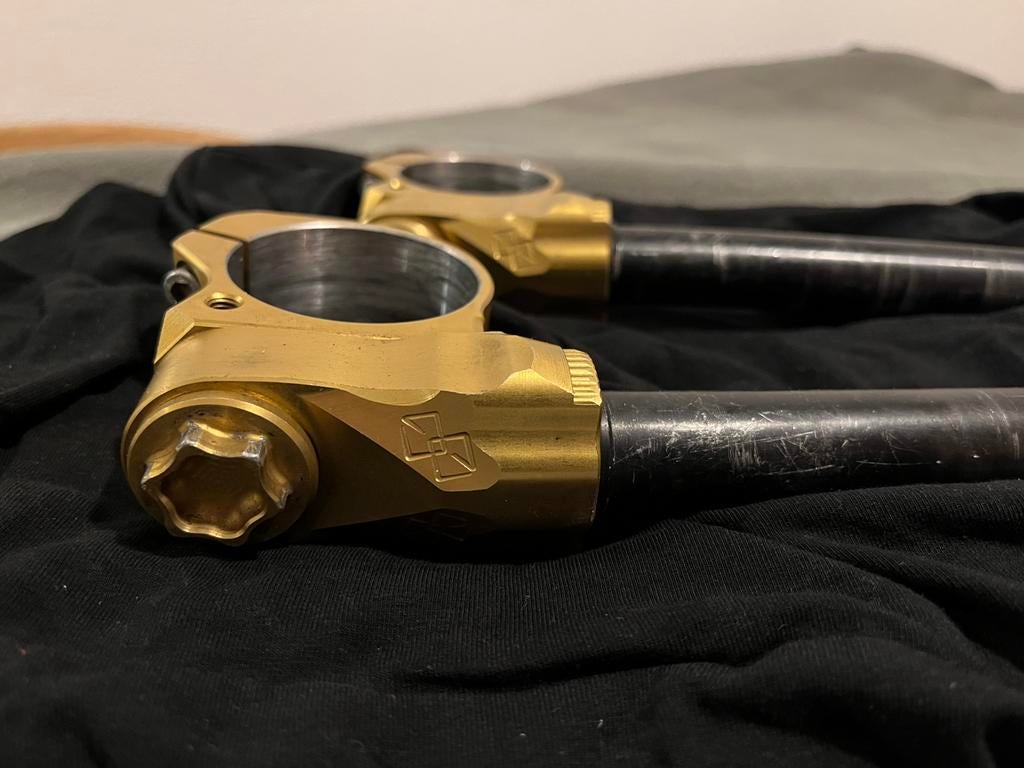 Clip ons 51mm Gilles - verstelbaar Aprilia, Ophalen of Verzenden