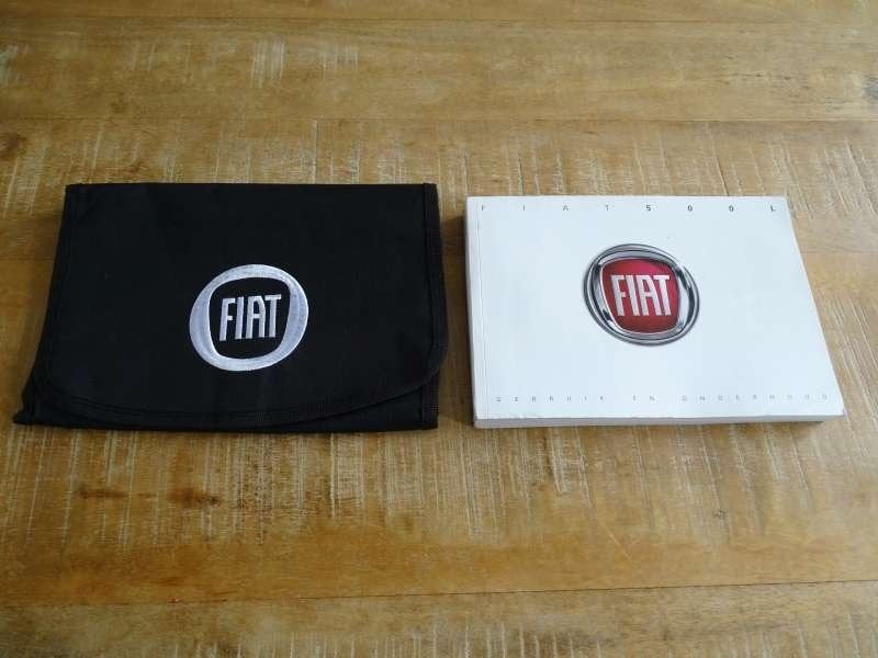 Fiat 500 L - Boordmap Handleiding - Instructieboek - NL, Auto diversen, Handleidingen en Instructieboekjes, Verzenden