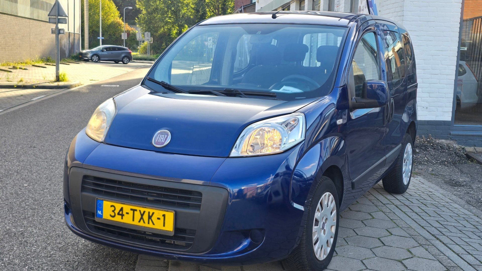 Fiat Qubo 1.4 Actual*1e eig*lage km 75000 nap*apk*airco*rijd, Auto's, Voorwielaandrijving, Euro 5, 15 km/l, Verwarmde buitenspiegels
