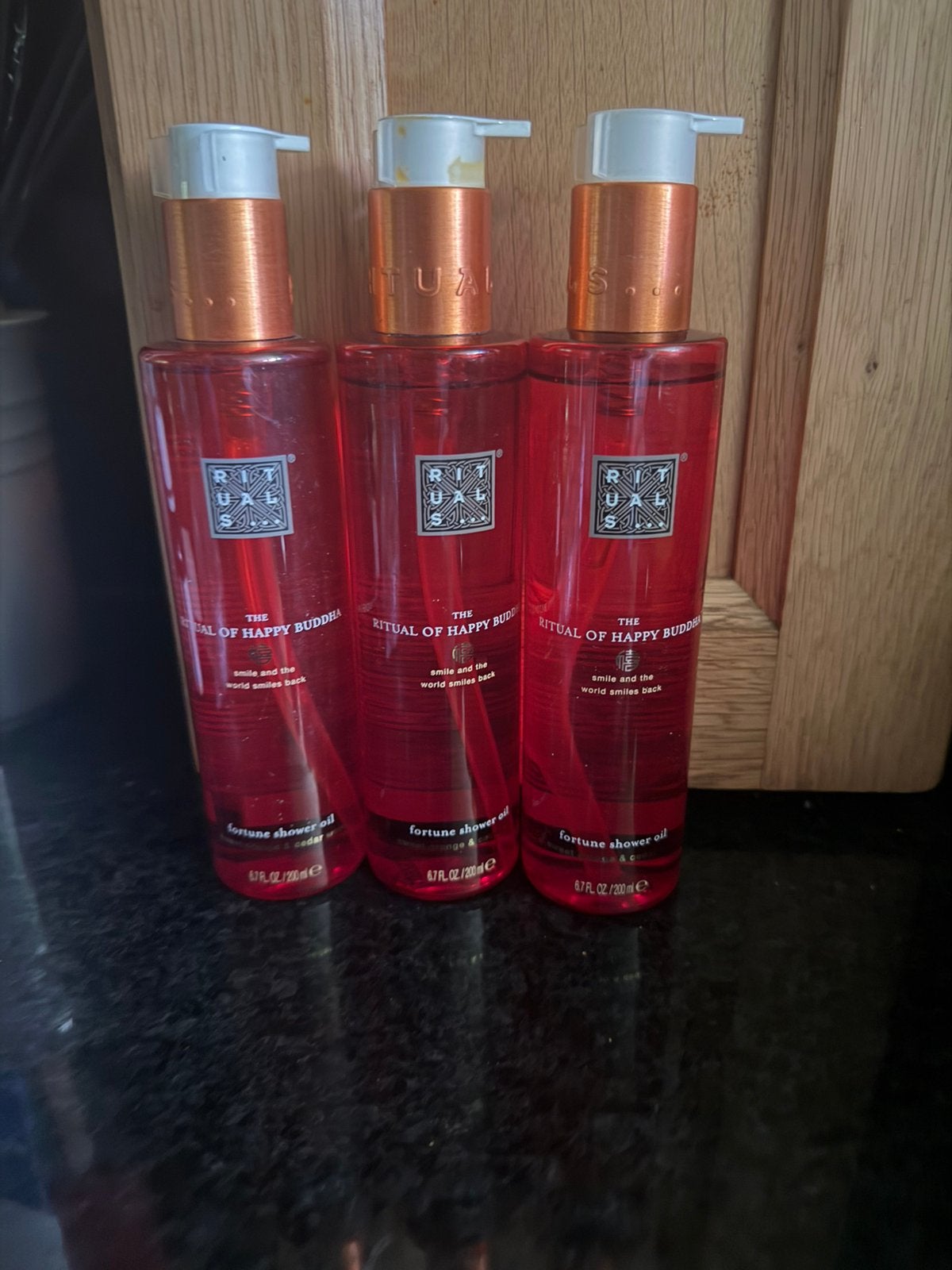 Rituals Happy Buddha showeroil 200 ml, Sieraden, Tassen en Uiterlijk, Ophalen, Nieuw, Bad & Douche