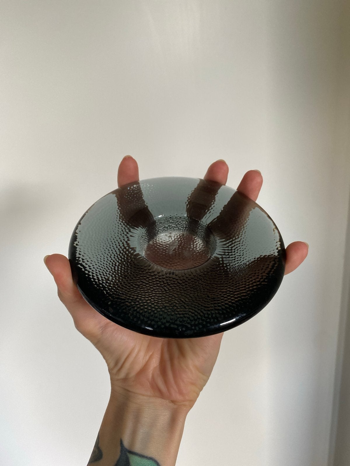 Iittala Nappi Waxinelichthouder - Grijs Glas, Waxinelichthouder, Ophalen of Verzenden, Grijs, Iittala