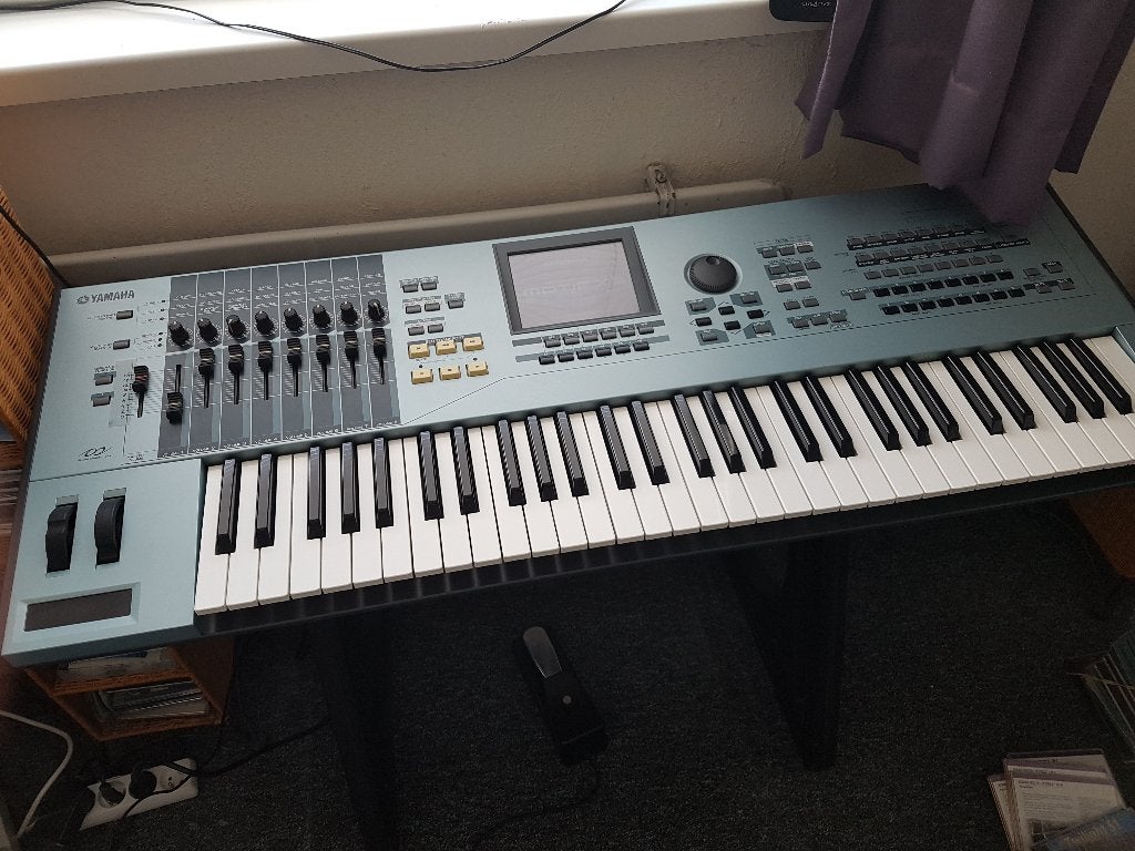 YAMAHA MOTIF XS6, in zeer goede staat, veel extra's, Ophalen, Zo goed als nieuw, 61 toetsen, Yamaha